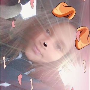 Meet your Posher, Ava